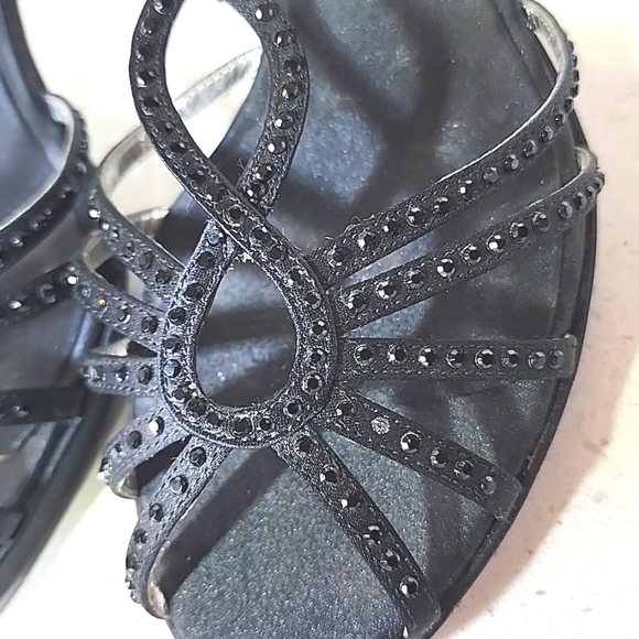 Nine West Black Bedazzled Sling back High Heels Size 8M - Picture 9 of 10